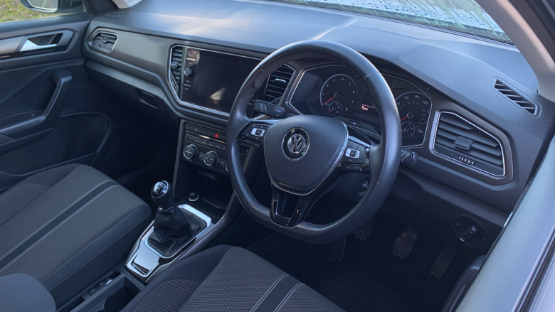 Volkswagen T-Roc 1.0 TSI Design 5dr Petrol Hatchback